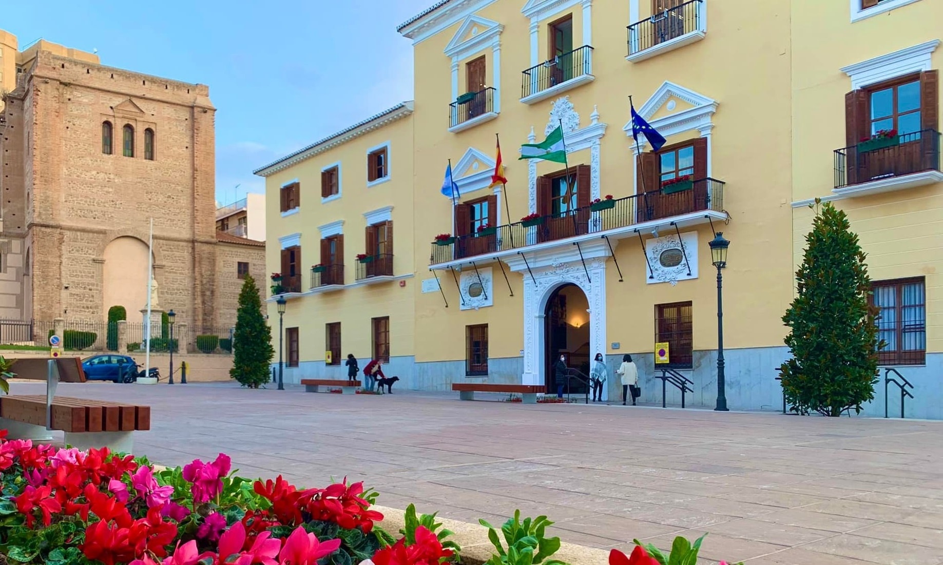 El PSOE de Motril denuncia la subida de sueldo en 19.000 euros de Luisa García Chamorro